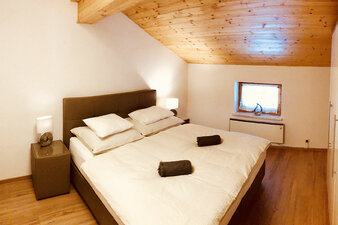 Schlafzimmer Ferienwohnung Sagtaler Alpbach - Inneralpbach